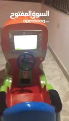  4 لعبه هزازه كهربائيه تعمل على العملة المعدنيه وكاله فيبر جلاس