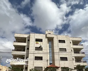 26 شقتين سوبر سوبر ديلوكس مساحة 190 متر 4 واجهات حجر جبل الاميره رحمة بجانب دوار القدس