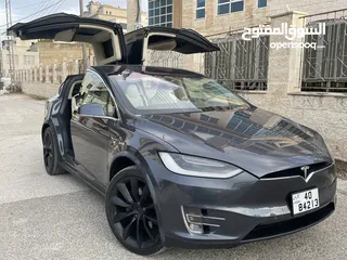 1 Tesla Model X 100D