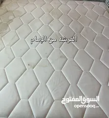  8 فرشة زمبركيه بحالة جيده صحيح فيها طبع عصير ولكن بحالة الوكالة   العرض 181 m طول 200 m