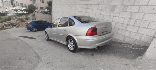  5 اوبل فيكترا موديل 2000