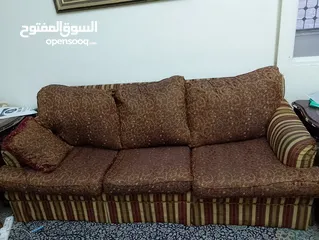  4 أثاث 9 مقاعد