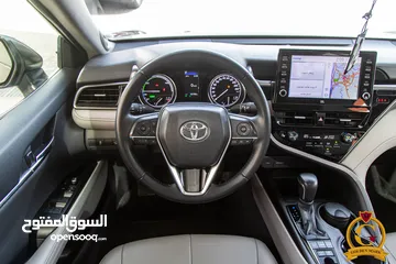  12 Toyota Camry Gle 2024  السيارة وارد و كفالة الشركة و قطعت 16,000 كيلو