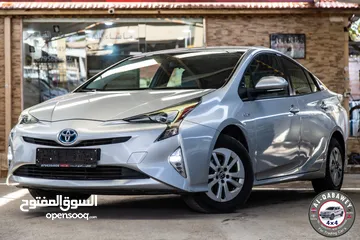  1 Toyota Prius 2018  •السيارة بحالة الوكالة و لا تحتاج الى صيانة    •محرك :  1800 سي سي  4 سلندر
