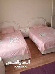  2 شقه بالفرش كامل 4 غرف