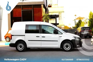  5 Volkswagen CADY 2020