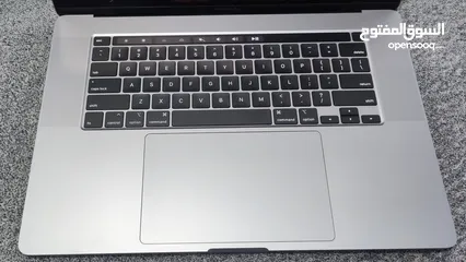  3 MacBook pro 2019 16