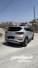  4 هيونداي توسان 2018