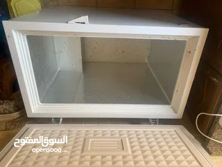  4 للبيع فريزر أفقي 200 لتر - شبه جديد!