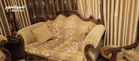  2 طقم كنب بحالة ممتازة مصري دمياطي حفر