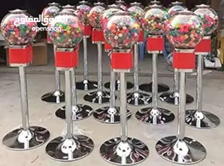  3 ماكينات علكة و مصاص. 1500 حبة علكة كاندي. طابات مجنونة نطاطة. طابات هدايا