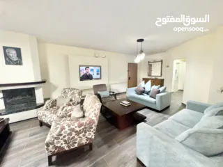  4 شقة للبيع في رام الله 200م