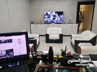  6 فيلا تجاري للايجار في افضل مواقع شارع مكة  تصلح لجميع الانشطة التجارية  الرقم المرجعي : 12131