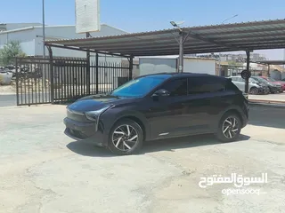  18 نيتا يو برو 2022 لون باذنجاني حره