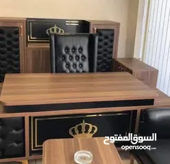  3 مكتب 140*70 مع جانبيه 80*40 وطاولة وسط تفصيل خشب مستورد بسعر المصنع