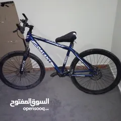  3 بسكليت جنط 26 مع غيارات بحالة جيدة جدا للبيع