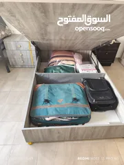  3 تخت وكوماندينة وفرشة حداد استعمال شهر