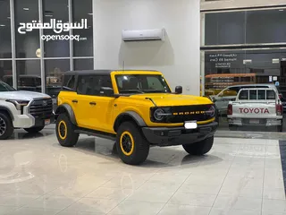  1 Ford Bronco Wildtrak 2022 (Yellow)