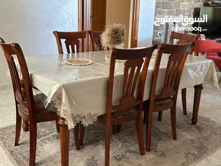  2 طقم كنب تركي بحاله ممتازه  طاولة سفره + 8 كراسي بتفتح الى 220سم  بوفيه زان  طاولو وسط زان  مزنون زان