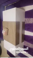  2 طاوله للبيع بحاله الوكاله