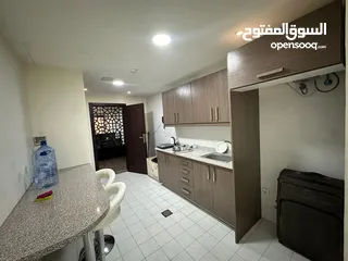  8 مكتب بمساحة 235 متر مربع للبيع في الصويفيه ( Property 42798 )-174998407