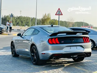  7 FORD MUSTANG ECOBOOST PREMIUM 2022