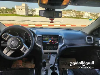  4 جيب جراند شيروكي