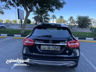  5 Mercedes GLA250 2015