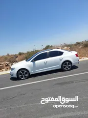  8 سكوده اوكتافيا