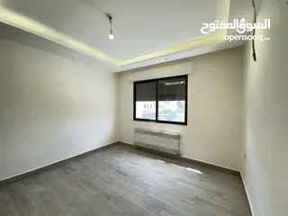  18 شقة طابق ثاني مميزة للبيع ب ام السماق بسعر مميز تشطيبات مميزة مساحة الشقة 230م (مشروع 121)