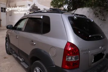  1 جب هونداي توسان للبيع بسعر مغري