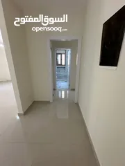  6 ثلاث غرف نوم غير مفروشة للايجار