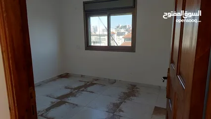  8 شقة للايجار في منطقة دوار بير المحجر الشارع الرئيسي