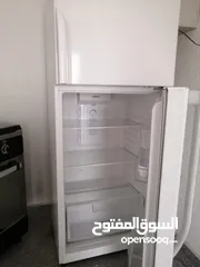  1 ثلاجة للبيع