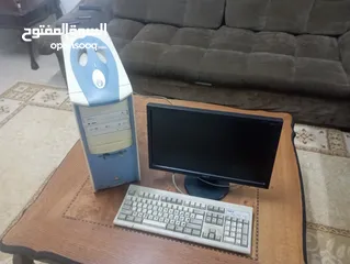  1 كمبيوتر مستعمل للبيع .