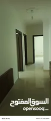  11 شقه ارضيه للبيع