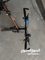  6 دراجه هوائيه استعمال خفيف امريكي لا يصدء مقاس26 سعر 90قابل للتفاوض معه صندوق