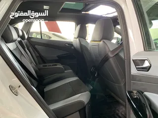  12 فوكس فاجن ID4 اكس برو فتحه متحركه فل الفل بحاله الوكاله