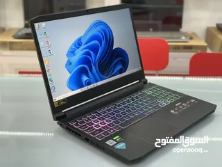  2 لاب توب acer nitro مواصفات ممتازه كرت 6GB Core i7