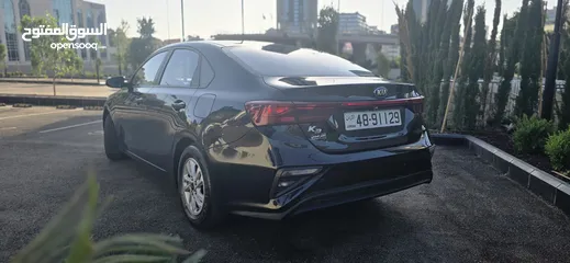  5 KIA K3 2019 مميزة لون اسود ميتلك مميزه فحص كامل