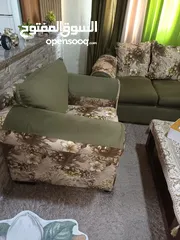  2 كنب خشب ثقييييل للبيع الزرقاء الجديده