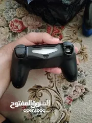  3 يدتين ps4 مستعملات