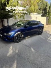  2 Kia EV 6 GT line