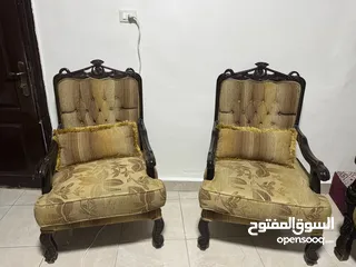  3 طقم كنب مصري 7مقاعد  بحاله ممتازه