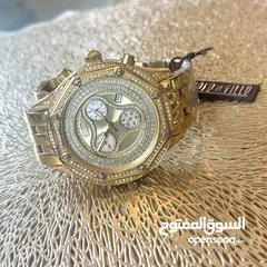  4 للبيع ساعة ذهب وألماس جديدة مع الضمان Pere et Fille كامل الملحقات  New gold and diamond watch
