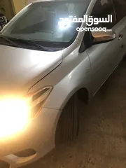  14 تويوتا   يارس 2016. 1500cc للبيع بسبب عدم الاستعمال لوجود سيارات اخرى  مع الشكر