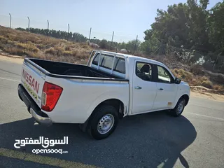  6 Nissan Navara Pickup