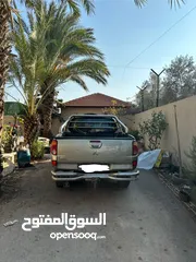  2 تندر متسبيشي L200 دفع خلفي 4x2 الحالة نظيف و السعر قابل لتفاوض مطور قير نظاف نظاف