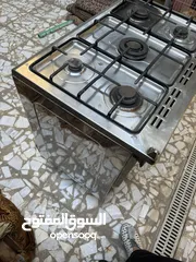  4 طباح 5 عيون شغال الفرن شغال بحاله جيده