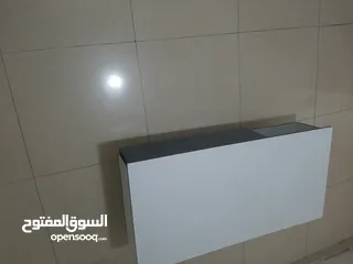  6 طاولت تلفزيون مستعمله